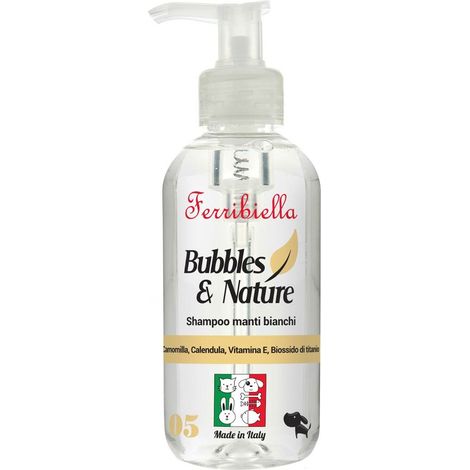 Shampooing pour chiens à la camomille, souci, vitamines E, dioxyde de titane 250 ml