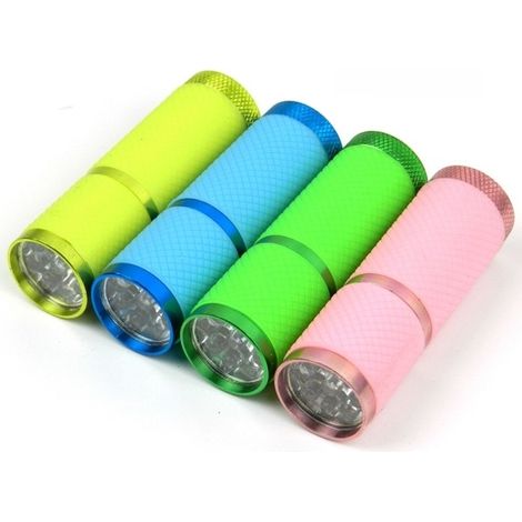 Lampe Torche - 9 LED - Corps Fluorescent Rechargeable En Lumière Ambiante - Aluminium Recouvert Caoutchouc - 3 Piles AAA Non Inclues - 1 Pièce (1/5)