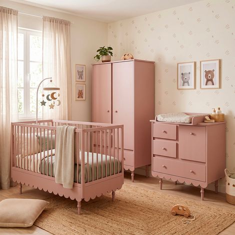 Chambre bébé complète lit évolutif 70x140 – Commode à langer 3 tiroirs – Armoire 2 portes en panneaux MDF – Fabrication européenne