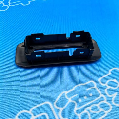 80928-3TS0A is suitable for the black front door interior trim panel and switch cover of Nissan 2013-2019 Teana L33Z. (1/4)