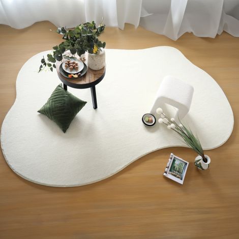 Décoweb – Tapis shaggy blanc crème 160 x 240 cm – Forme organique – 100% polyamide – Antistatique – Compatible chauffage au sol (1/4)
