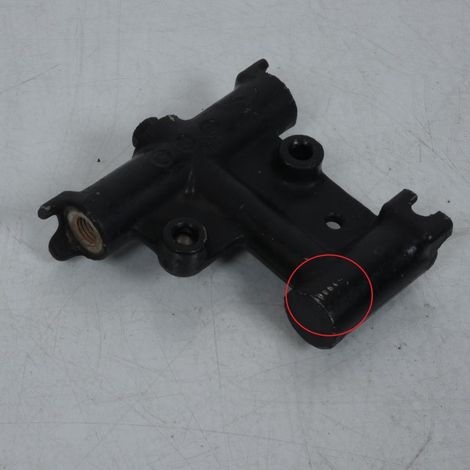 [PRODUIT D'OCCASION] Répartiteur de freinage avant origine pour moto Honda CX 500 (1/2)