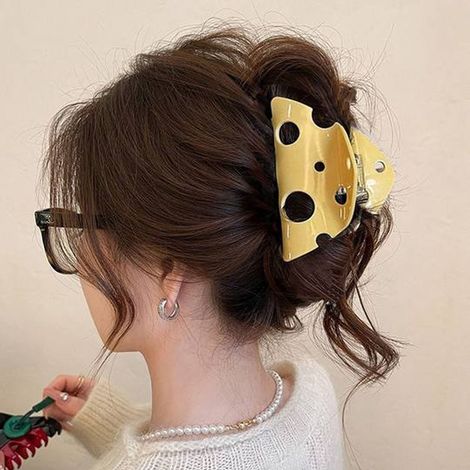 1 pince à cheveux Ankola rouge à bouton - pince requin style nouveau - pince à cheveux haut de gamme pour l'arrière de la tête - ornement de tête (1/2)