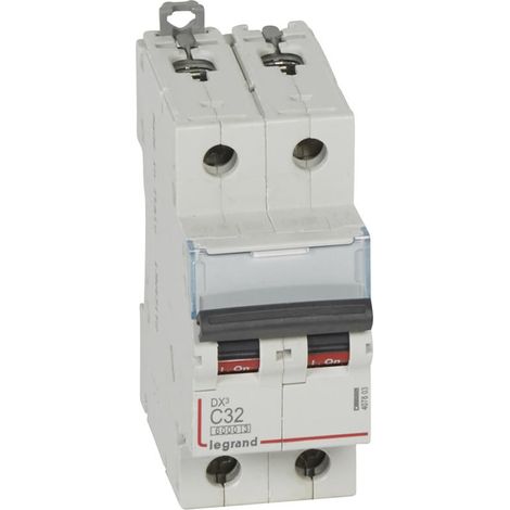 Disjoncteur DX³6000 10kA arrivée haute et départ bas à vis 4P 400V - 50A - courbe C - pour peigne HX³ traditionnel - 407903 - LEGRAND (1/2)
