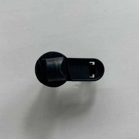 Hood support rod clip 65773-DF60A-B151 suitable for 2016-2021 Nissan Qashqai NV200 (1/5)