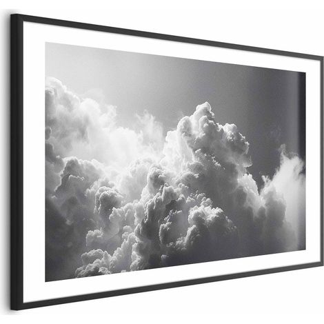 Plakat – Außergewöhnliches Phänomen: Die Sonne erhellt dunkle Wolken (1/4)