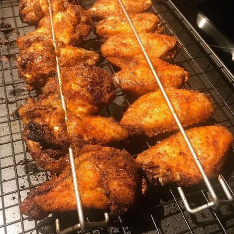 Grill Rack For Chicken Wings - U-Shaped Metal Wing Rack - Outdoor Barbecue Grill Accessory - For Picnic Camping Grilling - 1 Piece (1/5)