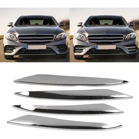 Satz mit 4 silbernen Zierblenden für die Nebelscheinwerfergitter der Mercedes-Benz E-Klasse W213 AMG Line E43 2016-2020 (1/5)