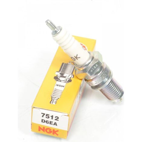 NGK-Zündkerze für Auto D6EA / 7512, neu (1/2)