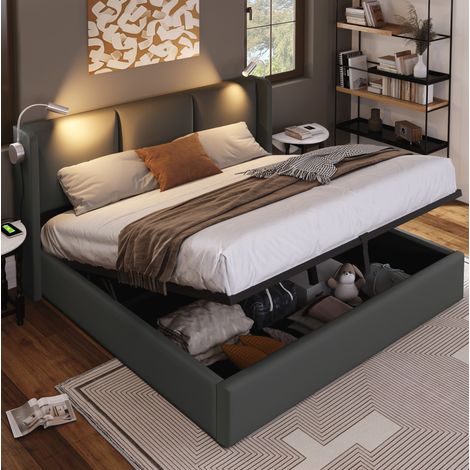 DESVIAE Lit coffre rembourré 160 x 200 cm avec sommier à lattes tête de lit avec liseuse et charge USB rangement sous lit structure en métal et bois revêtement PU gris (1/5)