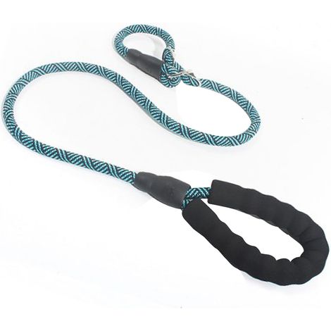 Laisse pour chien avec boucle en métal, en nylon résistant, pour une capacité de charge élevée et une longue durée de vie. Corde de traction durable pour les promenades et l'entraînement en extérieur. (1/4)