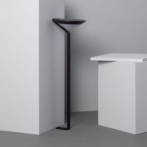 Balise LED Solaire Extérieure en Saillie sur Pied 80cm Yuma Big avec Détecteur Mouvement Radar 5000K Blanc froid (1/10)