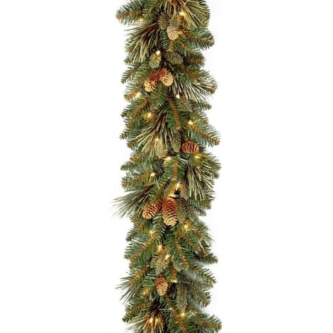 Künstliche Weihnachtsgirlande mit Beleuchtung, grüne Carolina-Kiefer, weiße Lichter, Tannenzapfen, batteriebetrieben, 2,74 m (1/5)