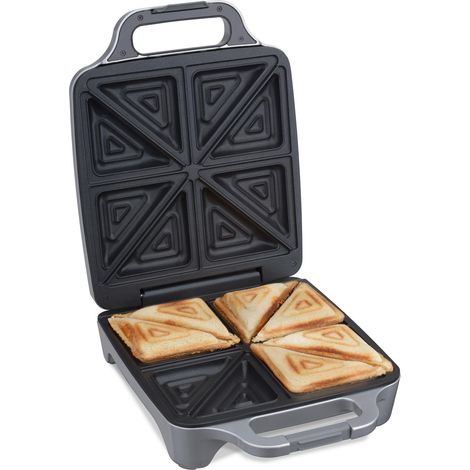 Cloer 6269 Tostiera XXL per Sandwich/Tramezzini, Toast Americano per Farciture XXL, per 8 tramezzini alla volta, 1800 W, spia di cottura, rivestimento antiaderente, color argento (1/5)