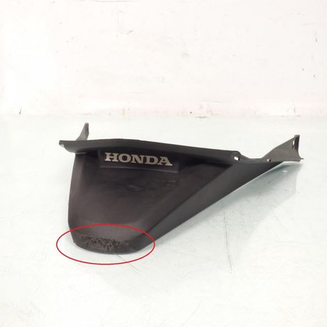 [PRODUIT D'OCCASION] Bavette arrière origine pour scooter Honda 125 PCX 2015 à 2018 (1/4)