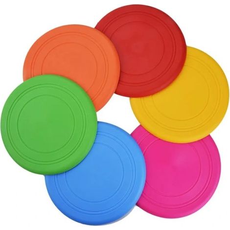 Ce lot de 6 frisbees pour chien, de 17,5 cm de long et en caoutchouc naturel, est idéal pour un usage quotidien. Son design ergonomique assure un confort optimal tout au long de la journée. (1/5)