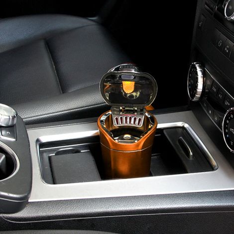 (Exklusiv in Südostasien erhältlich) Solarbetriebener Autoaschenbecher mit Licht und Deckel, kreatives Auto-Interieur-Accessoire (mit eingebautem Akku) (1/5)