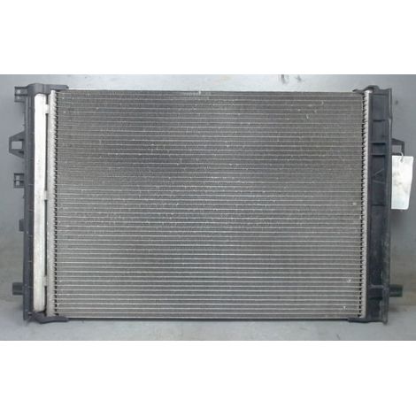 [PRODUIT D'OCCASION] Condenseur Climatisation MERCEDES Classe A ♻️ Ref Oe. 2465000454 - Garantie à vie (1/4)