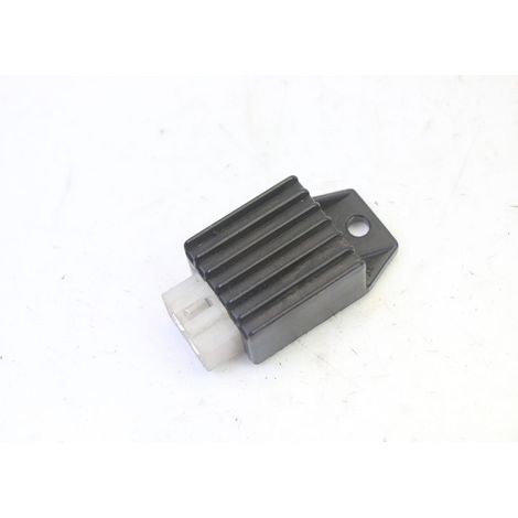 REGULATEUR CHARGE PEUGEOT KISBEE 2T 50 2010 - 2017 (1/4)