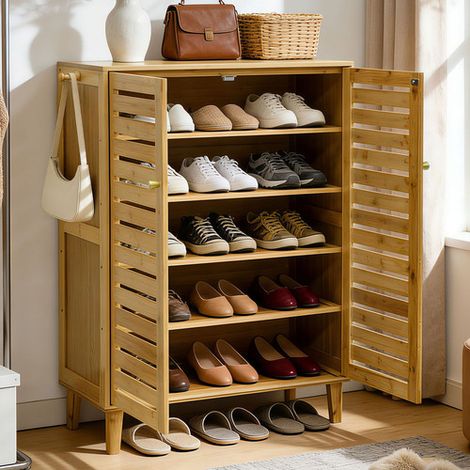 2 Doors Shoe Cabinet Bamboo Cupboard with Hollow-out Doors for Heels Slippers Flats
