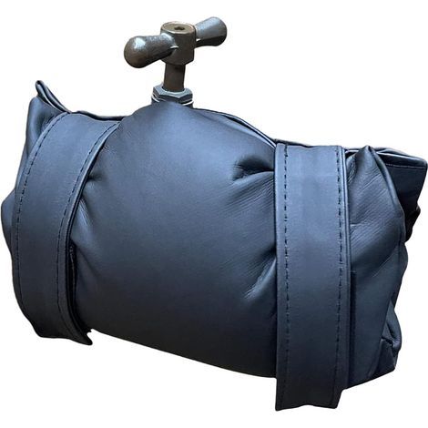 Funda para grifo exterior, 26 x 18 cm, cuero sintético, algodón, protección contra heladas, aislamiento térmico, funda reutilizable para grifo de jardín, cubierta antirretorno. (1/5)