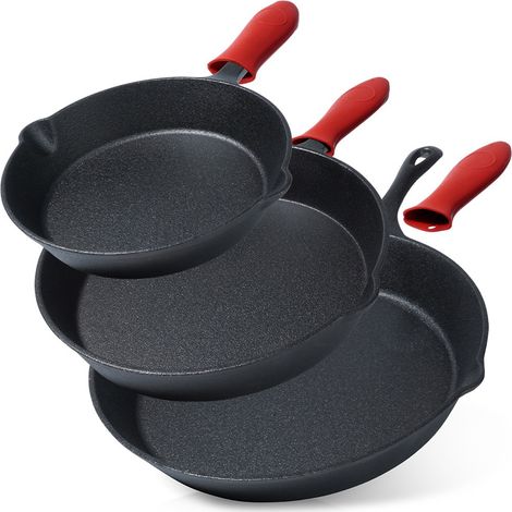 Ensemble de poêles à frire en fonte avec couvercle en silicone CAST LINE 20 / 25 / 30 cm 3 pièces.