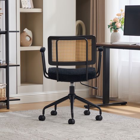 Chaise de bureau vintage en rotin avec roulettes, chaise pivotante réglable avec assise en chenille et structure en bois, bureau maison étude salon, noire (1/5)