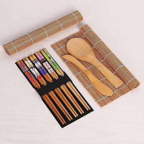 Kit complet pour débutants en sushi - Comprend un tapis de bambou, des baguettes à riz et un étaloir à riz - Lot de 9 (1/5)