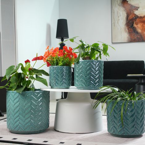 Vaso in ceramica blu acqua 19 x 19 x 19 cm con drenaggio per scrivania – MEUBLIV (1/5)