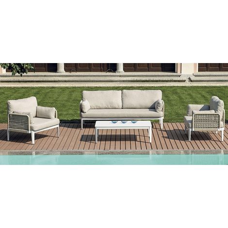Set composto da divano 3 posti, 2 poltrone beige e tavolino in alluminio bianco MALIGI HOME MG-GERMANA Beige (1/5)