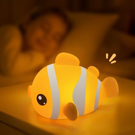 Veilleuse poisson-clown mignonne pour enfants, lampe en silicone à tapoter avec 3 niveaux de luminosité, minuterie et commande tactile rechargeable, veilleuse idéale pour la chambre de bébé et aide au