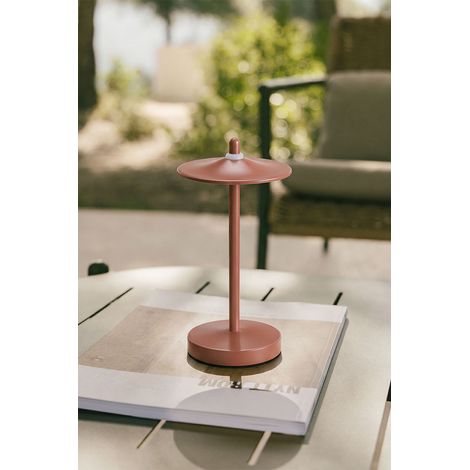 Lampada da tavolo LED wireless per esterni in ferro Zuniga SKLUM