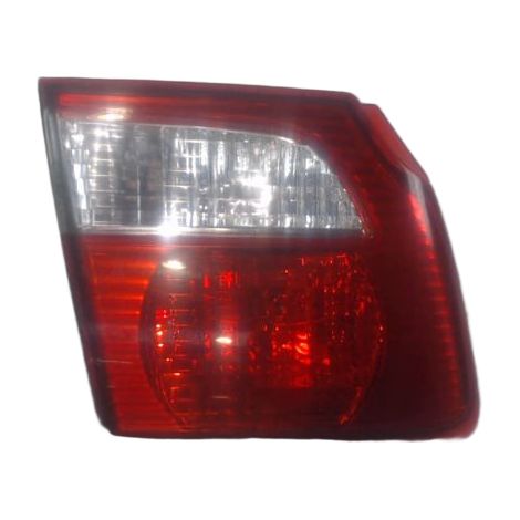 Feu Arriere Interieur Gauche MAZDA 626 2000-2001 [PRODUIT D'OCCASION]♻️gg3e513g0a (1/3)