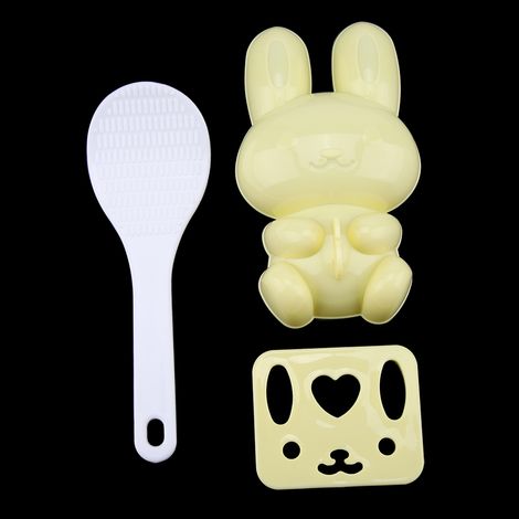 Lot de 3 moules à riz à sushi en forme de lapin, en polypropylène de qualité alimentaire (jaune), pour la confection d'onigiri et autres créations artisanales. (1/5)