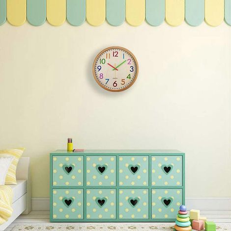 Deux horloges murales silencieuses pour enfants, sans tic-tac, fonctionnant sur piles, horloges décoratives colorées. (1/3)