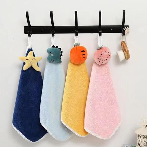 Lot de 4 serviettes suspendues dessin animé, microfibre coral velours doux et absorbant, accrochage mural salle de bain cuisine, linge visage enfant mignon, 30x30cm (1/5)