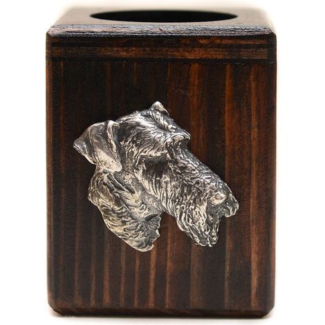 Airedale Terrier, Waterside Terrier - candeliere in legno con cane, un ricordo unico dopo la perdita di un cane, realizzato a mano da Art-Dog (1/5)