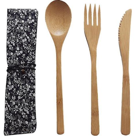 4 pièces de vaisselle en bois
