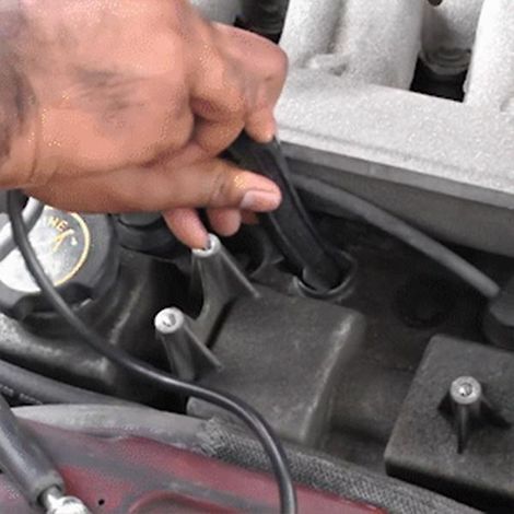 Outil de diagnostic de système d'allumage compatible avec testeur de bougies d'allumage automobiles (1/4)