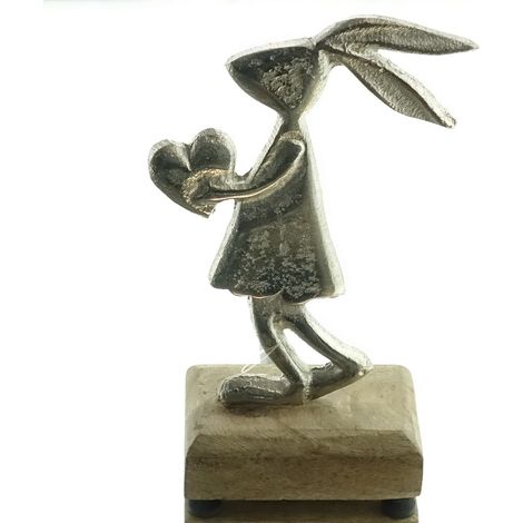 GASPER Häsin - Zibbe Silberfarben mit Herz in der Hand 17 cm - Aluminium & Holz