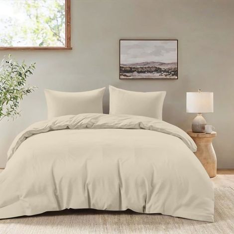 Housse de couette 220 x 240 cm avec deux taies d'oreiller4874 cm. Parure de lit trois pièces pour adulte en microfibre beige (1/5)