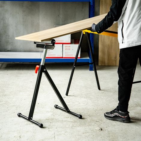 HOMCOM Klappbarer Rollstativ, höhenverstellbar 68–110 cm mit Feststellkurbel, max. Traglast 60 kg / 90 kg, Teleskopstaffelei, Schwarz und Silber