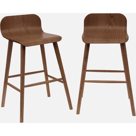 Set 2 sgabelli da bar scandinavo in legno di hevea 67,5 cm