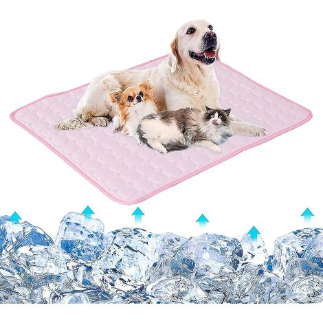 Tapis rafraîchissant rose lavable pour chien, pour niche, canapé et lit (1/3)