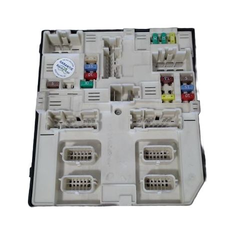 [PRODUIT D'OCCASION] Boite A Fusibles RENAULT Megane ♻️ Ref Oe. 284b79800r - Garantie à vie (1/4)