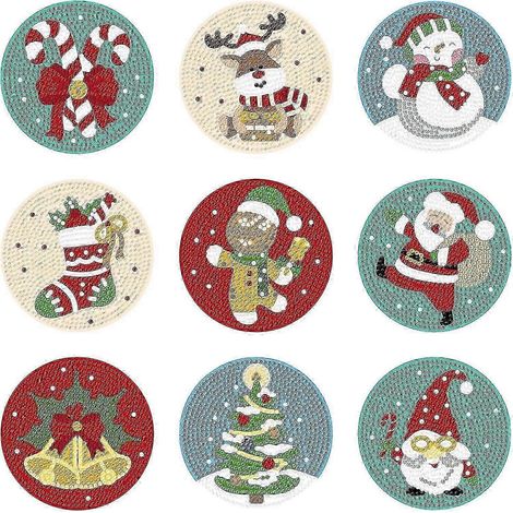 Ce coffret comprend 9 sous-verres de Noël personnalisables, ornés de motifs de peinture diamant et de mosaïque, parfaits pour les enfants. (1/5)