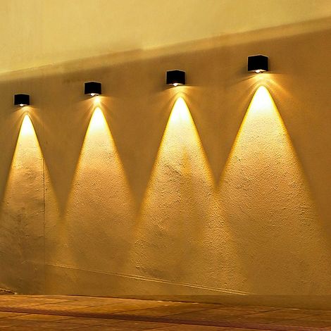 Lot de 4 lampes blanc chaud d'extérieur, applique murale solaire, lampe de jardin solaire solaires, projecteur solaire, étanche 3000 K (noir) (1/5)