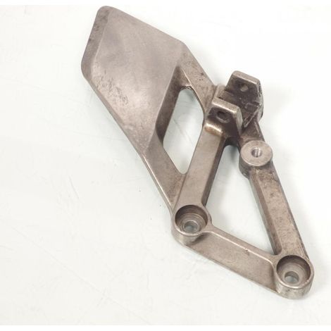 [PRODUIT D'OCCASION] Platine de repose pied pilote gauche pour Honda 600 CBR F 1991 à (1/3)