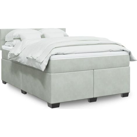 Boxspringbett mit Matratze Hellgrau 140x200 cm Samt