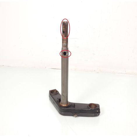 [PRODUIT D'OCCASION] Té de fourche origine pour scooter Occasion (1/4)